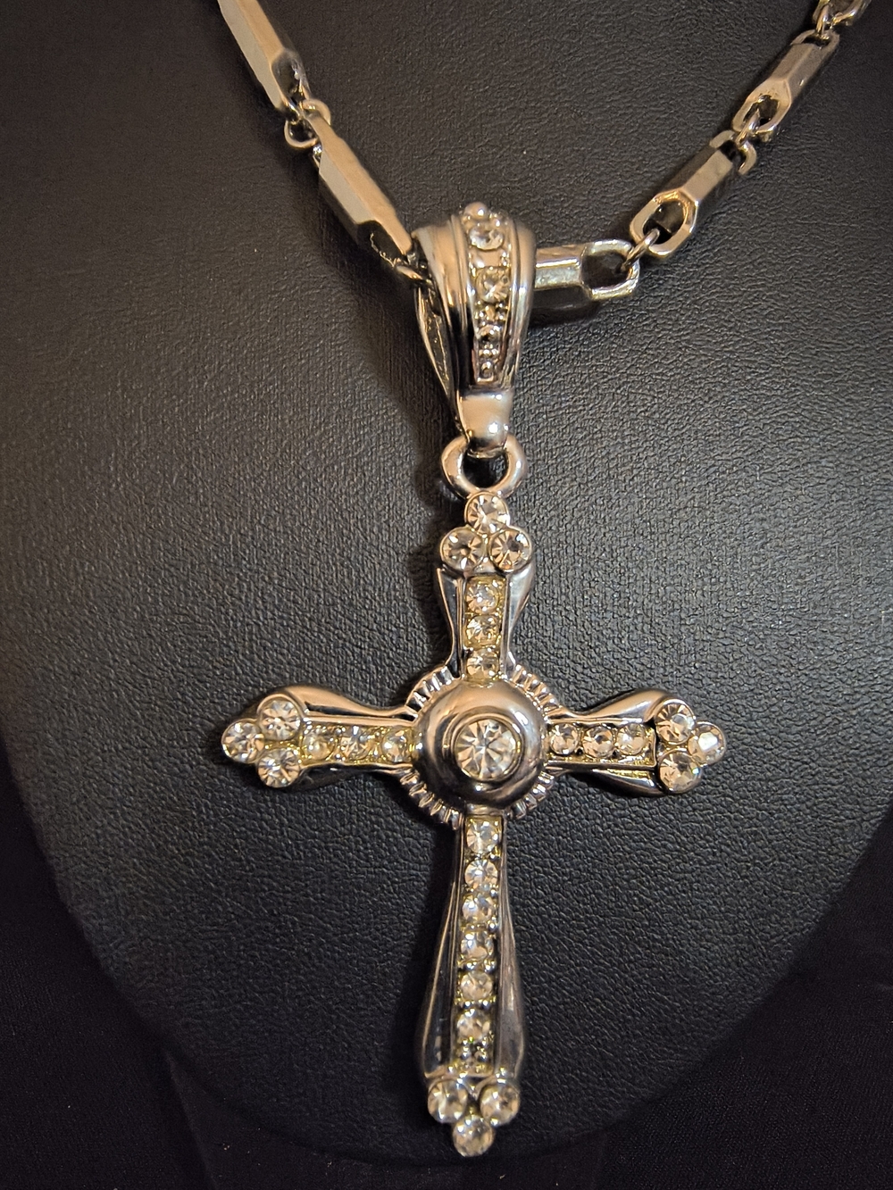 Silver Crystal Cross Pendant Necklace - Women Jewelry